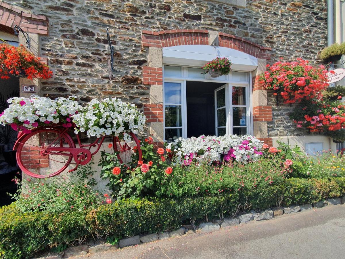 Aux Lits Du Canal Josselin Buitenkant foto